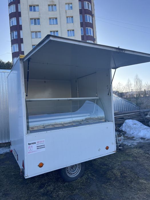 Причеп автобан павільйон на колесах
