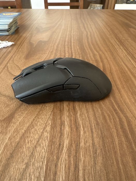 Mysz razer  bardzo dobra.