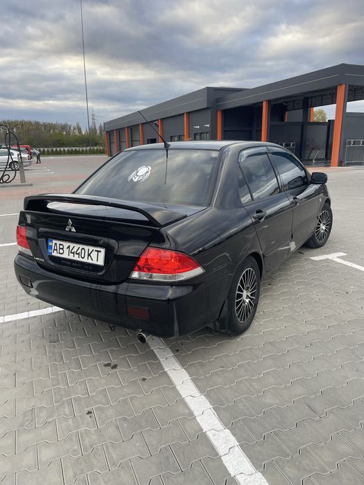 Mitsubishi Lancer 9