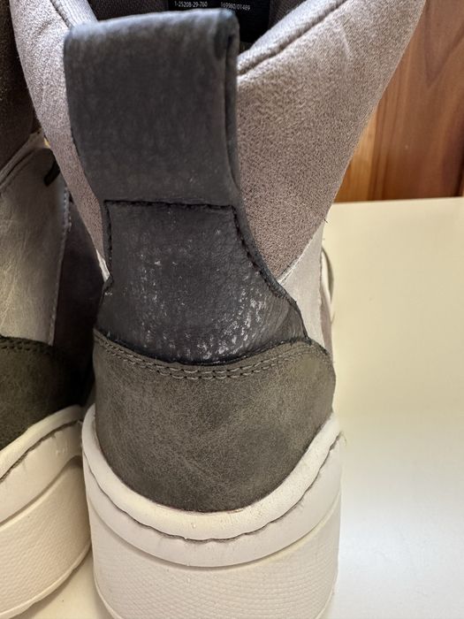 Жіночі високі кросівки Tamaris Fashletics 39р.
