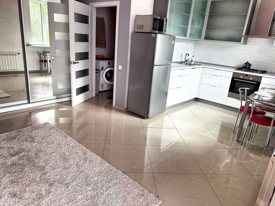 Сдается посуточно квартира с шикарным видом в центре Запорожья