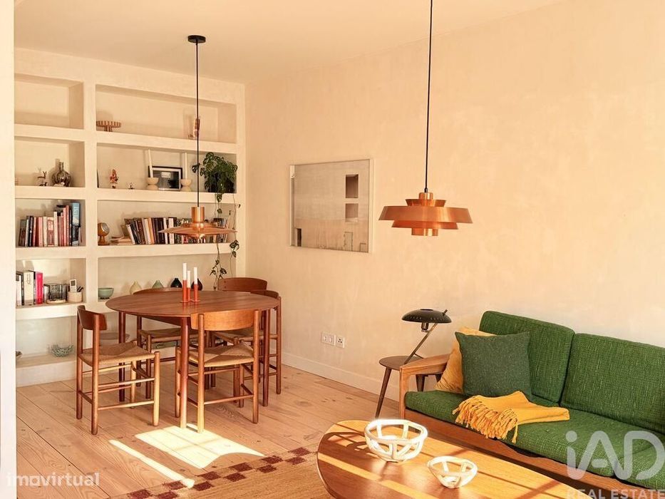 Apartamento T2 em Misericórdia de 62,2 m2