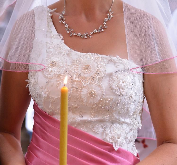 Przepiękna kolorowa oryginalna suknia ślubna r.38