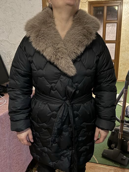 Куртка зимова нова