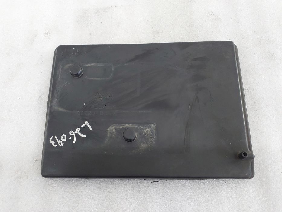 Base / caixa da bateria TOYOTA Auris Hatchback Van (_E18_)