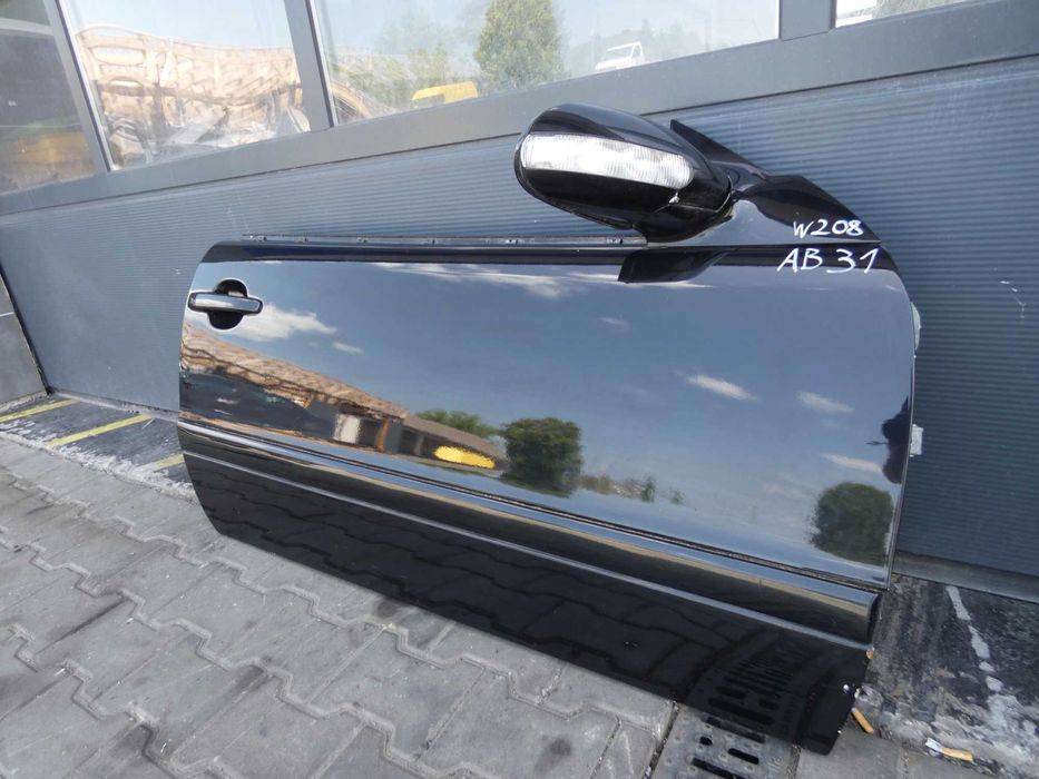 Drzwi prawe Mercedes CLK W208 CZERNE AB31 GORLICE