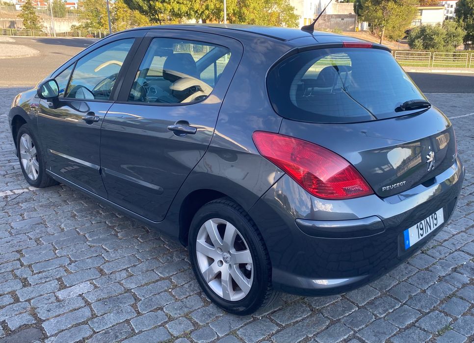 PEUGEOT 308 1.6 HDi Diesel 90 cv de 2009/12 — photo 4