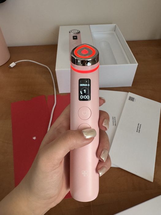Medicube Booster Pro Age-R