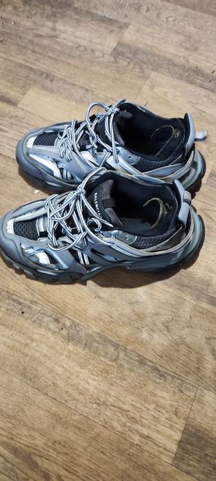balenciaga track 1 gray