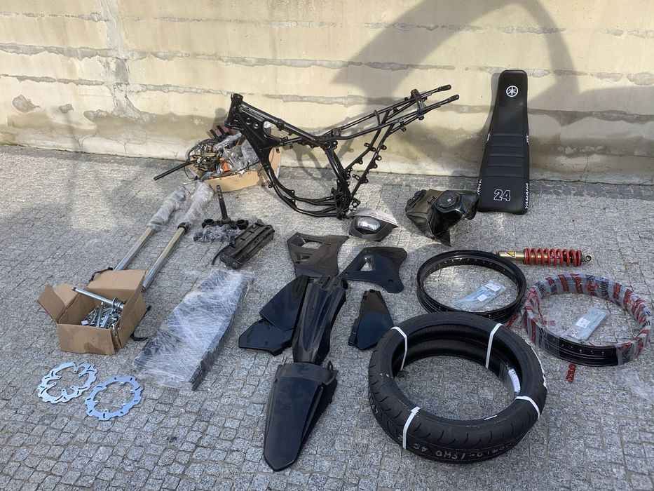 Yamaha DTR (Motor 200cc)