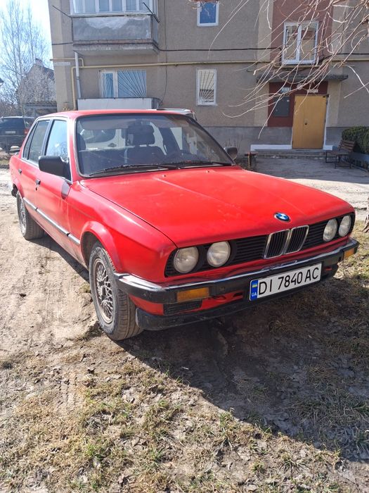 Продам е30 СТРОЧНО