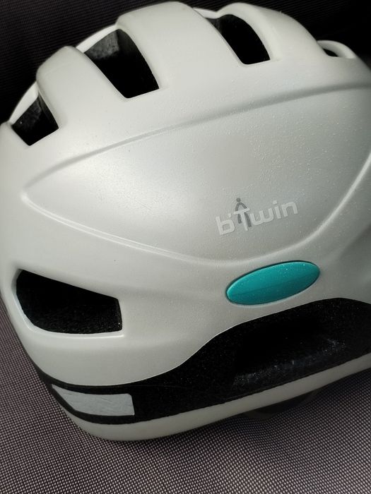 Capacete de Ciclismo / BTT B'TWIN (Decathlon) – Tam. 56-61cm