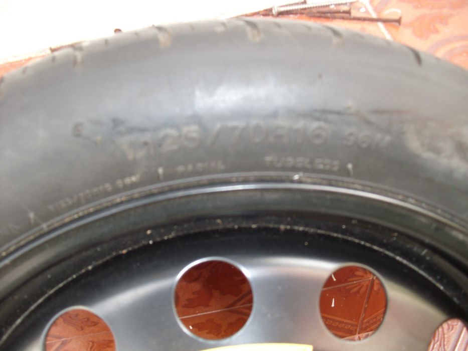 Roda fina de socorro T125/70R16 grupo volkswagen furação 5x112