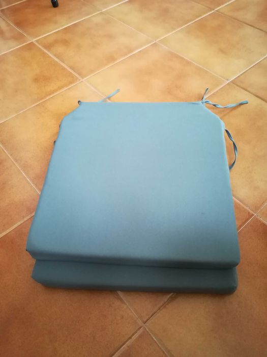 2 Almofadas para cadeiras