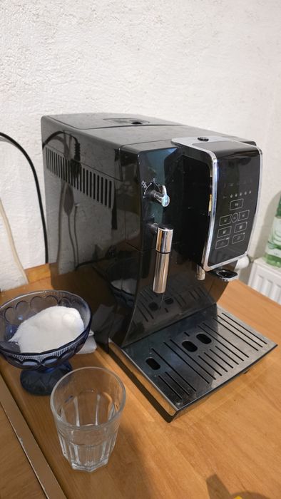 Ekspres delonghi Dinamica ECAM350.15.B