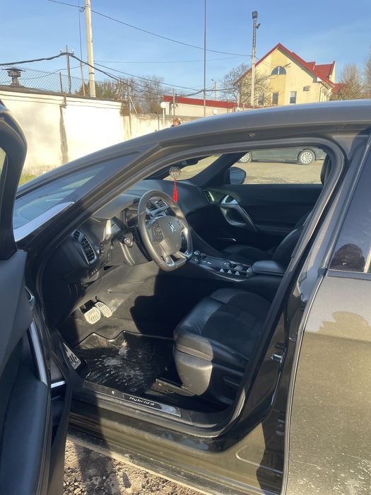 Citroen ds5 гібрид  2013