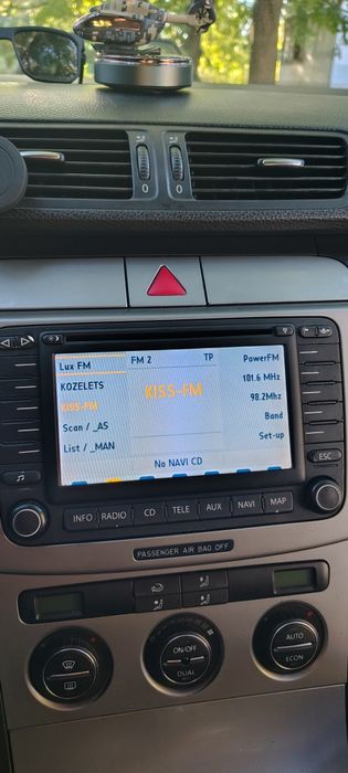 Volkswagen passat B6 1T0 035 194 A магнитола