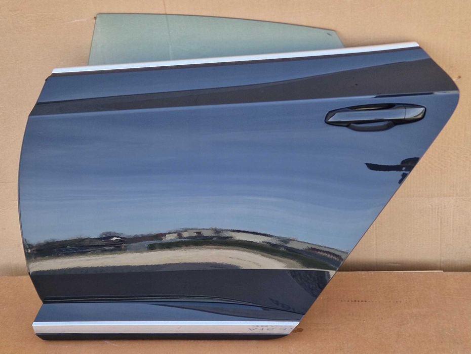 Двери передние задние правые левые Volkswagen Arteon разборка