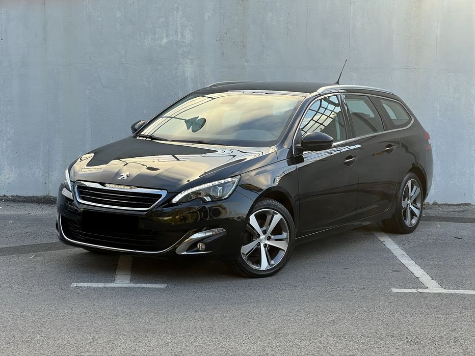 Peugeot 308SW - Allure - 120cv - Camera - AC - AutoPark - Full LED