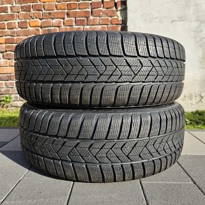 Автошини зимові 205/50R17 Pirelli 7мм пара з Німеччини