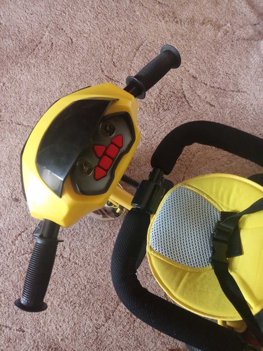 Велосипед дитячий триколісний