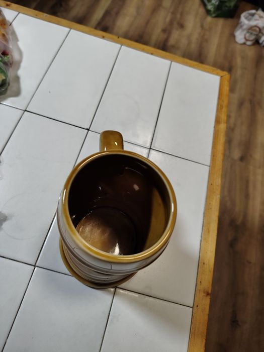 Stary sygnowany kufel