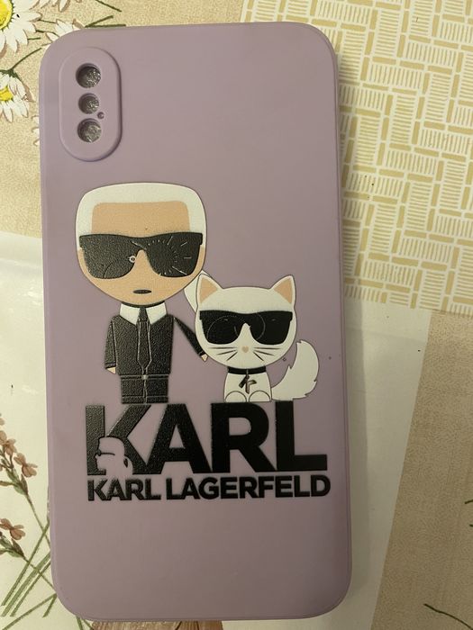 Etui gumowe z napisem karl iPhone 10