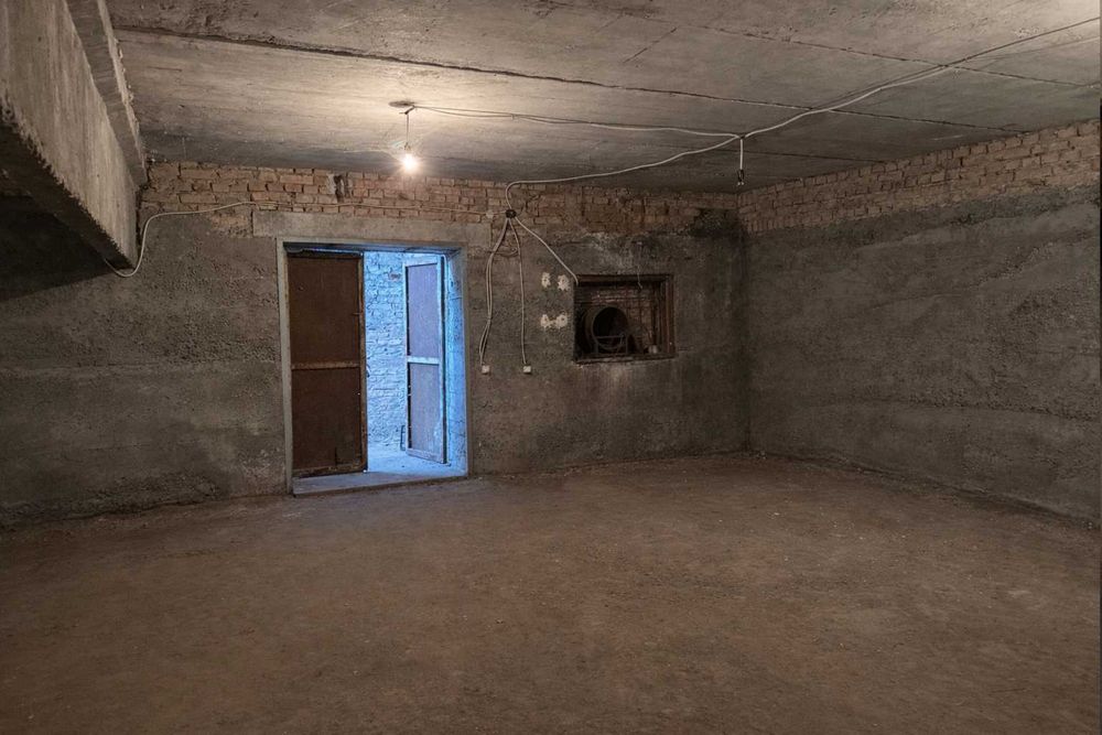 Оренда: 110 м2. Аренда.