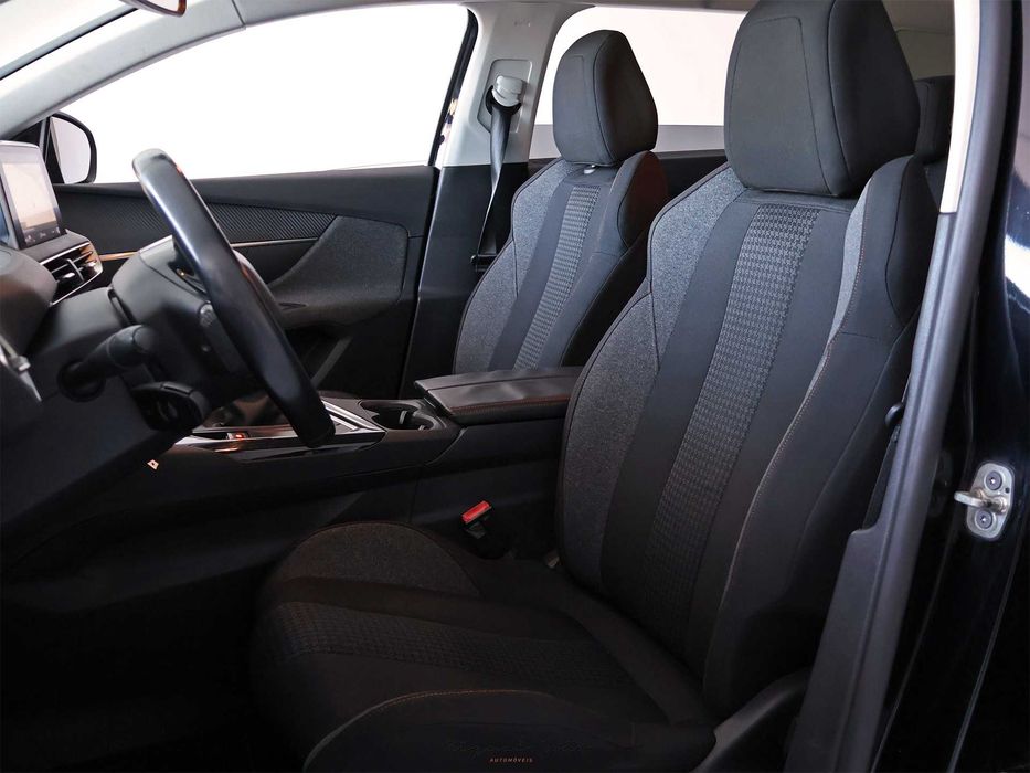PEUGEOT 5008 1.5 BlueHDi 130cv | 7 LUGARES | GPS | CARPLAY