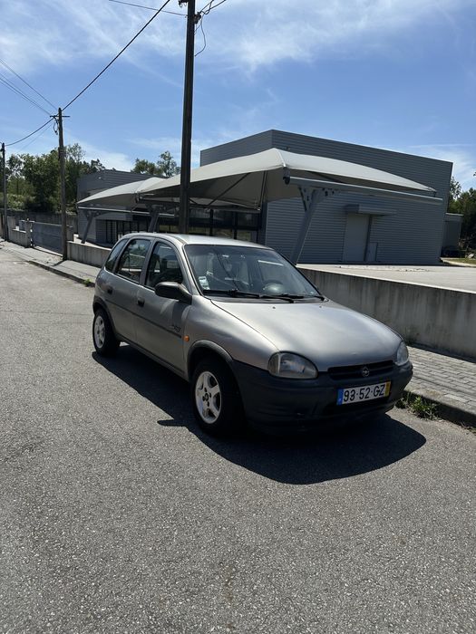 Opel corsa 1.2 gasolina