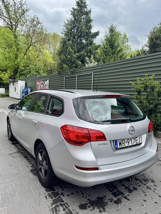 Opel Astra J 1.7 CDTI 2011r Kombi