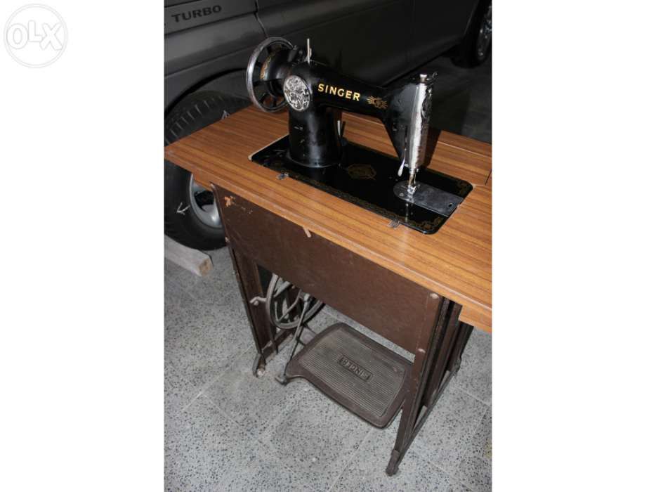 Máquina de costura Singer