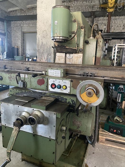 Фрезерний верстат ФУ-321 FU-321 Болгарія , Свердлильний станок 2H118