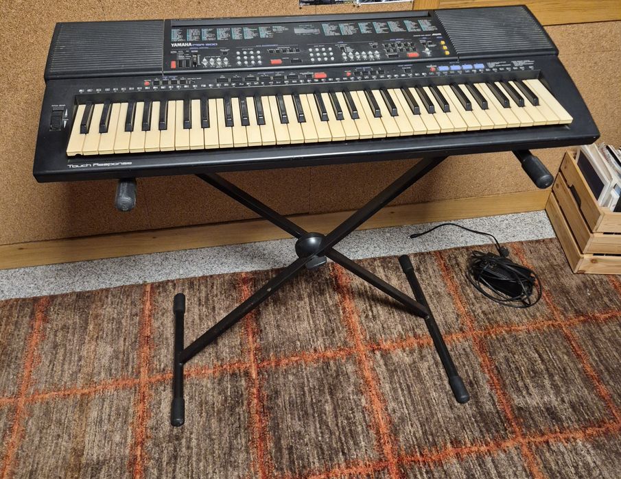 Teclado Yamaha PSR-500