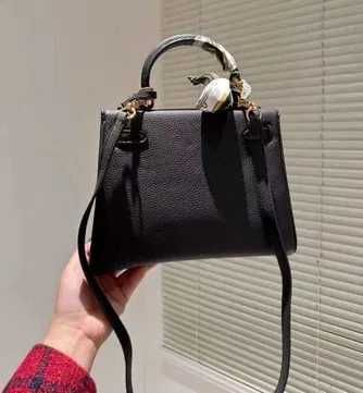 Torebka damska elegancka 505-15