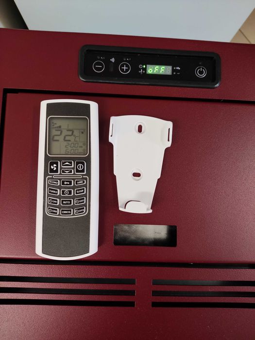 Piecyk AUTOMATYCZNY piec kominek na pellet -ARTEL Petite/Nina 7,1 kW