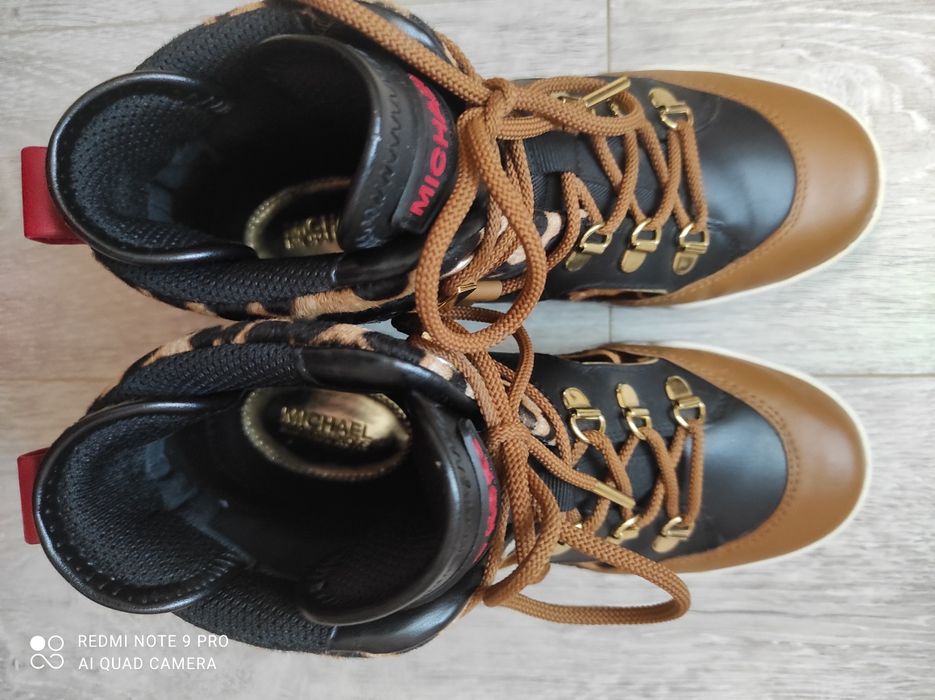 Ботинки женские, фирма Michael kors, размер 36.