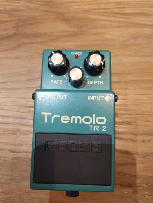 Dla Ciebie wszystko - tremolo boss - w kategorii Instrumenty