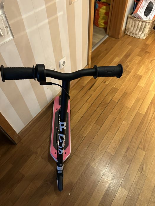 Trotinete Elétrica UrbanGlide RIDE-55 – 30W – 10 km/h – Caixa Original