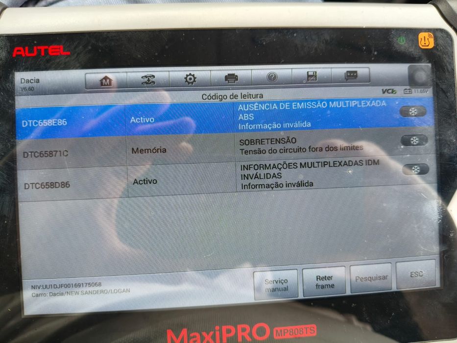 Jogger 2022 7 lugares  gpl/gasolina Motor avariado.