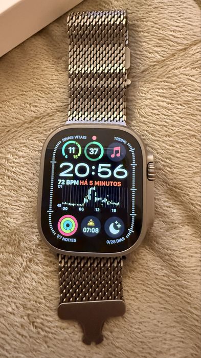 Apple Watch Ultra 2 Titanium