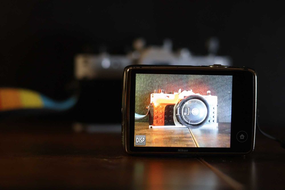 Nikon COOLPIX S02 13.2MP | Caixa + Acessórios Originais