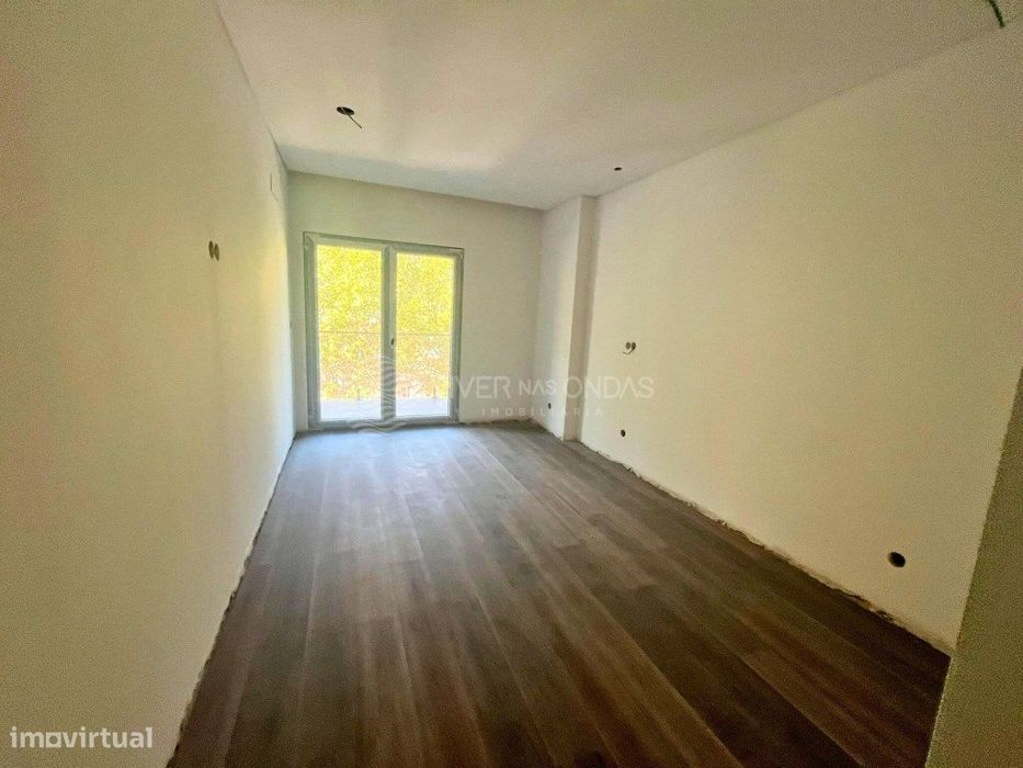 Apartamento T1 com 67m2, inserido em empreendimento exclusivo, na C...
