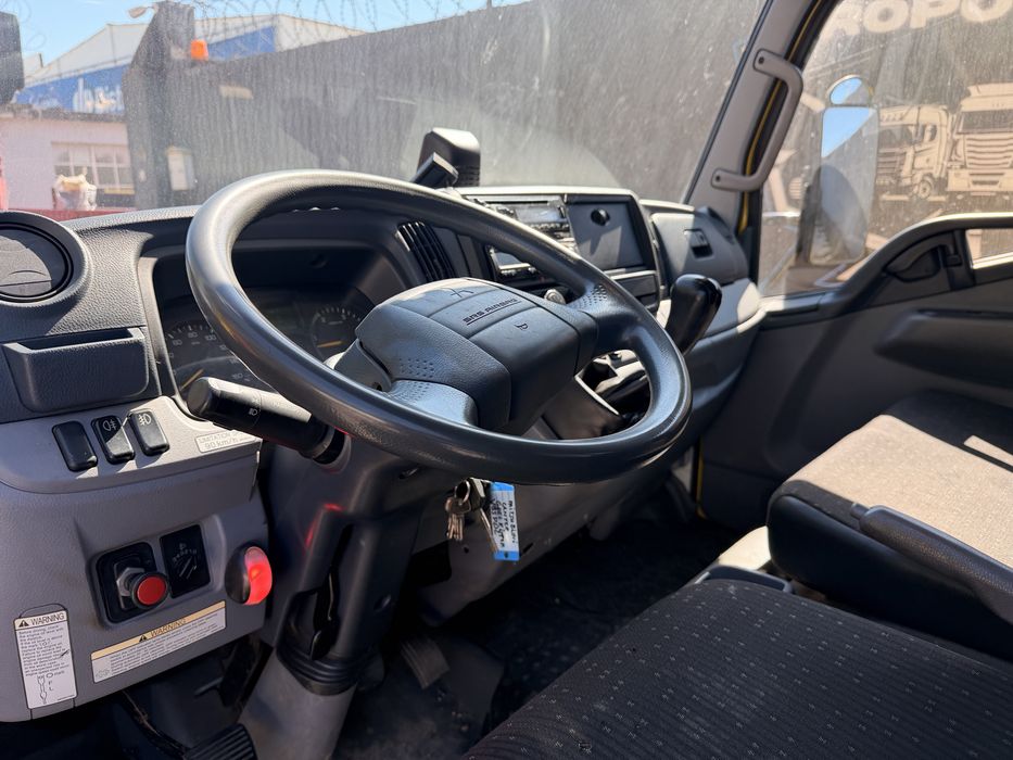 MITSUBISHI FUSO 3.5T TRI-BASCULANTE 2016 SÓ 54.000km ##OPORTUNIDADE##