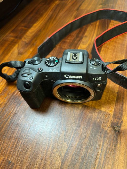 Canon EOS RP - Full Frame - Mirrorless