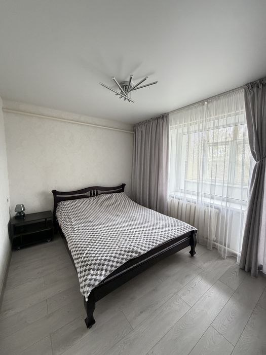 Продаж 3х кімн квартири з ремонтом