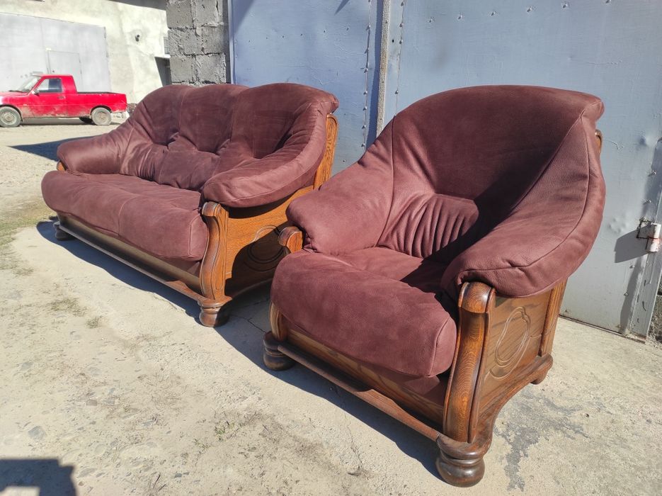 Продам диван і крісло