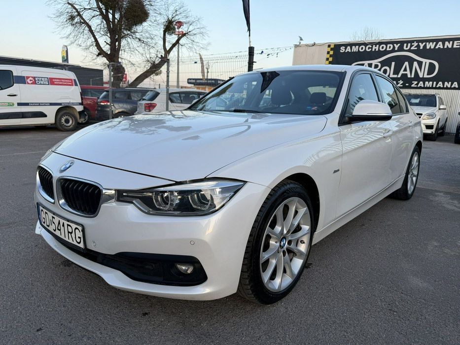 BMW Seria 3 BMW 318i 1,5 benzyna 136KM Automat Sedan Full LED Biała perła Bezwyp.