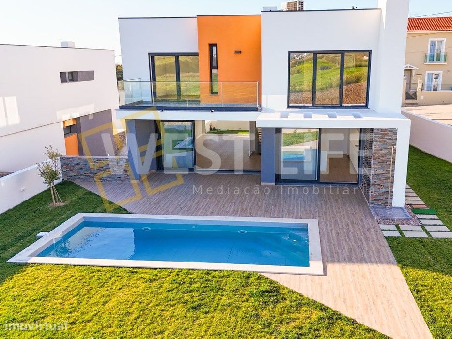 Moradia Independente T4 com VISTA MAR soberba- Jardim com piscina -...