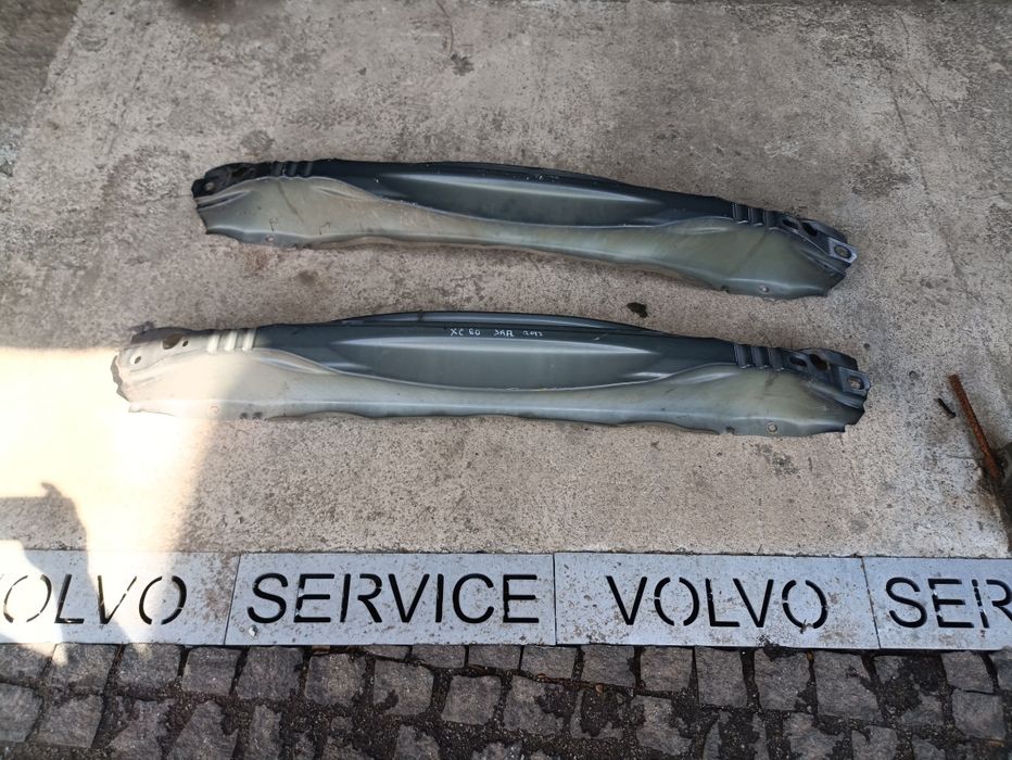 Підсилювач бампера заднього Volvo  xc60  31395572
